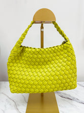 Load image into Gallery viewer, Kaia Woven Purse - Lemon
