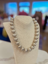 Load image into Gallery viewer, Chic Big Ball Necklace
