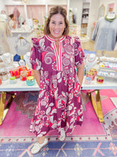 Load image into Gallery viewer, Betsy Midi - Plus Size
