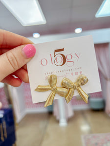 Textured Ribbon Earring