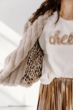 Load image into Gallery viewer, Faux Fur Jacket
