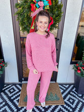 Load image into Gallery viewer, Butter Melange Long Sleeve Set - Red

