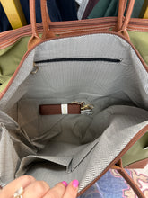 Load image into Gallery viewer, Weekender Bag
