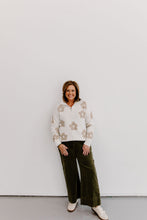 Load image into Gallery viewer, Moss Corduroy Pants
