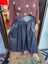 Load image into Gallery viewer, Waverly Leather Skirt
