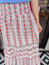 Load image into Gallery viewer, Smocked Waist Floral Skirt
