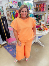 Load image into Gallery viewer, Wearing On Repeat Set - Peach Plus Size
