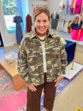 Load image into Gallery viewer, Vintage Washed Camo Denim Jacket
