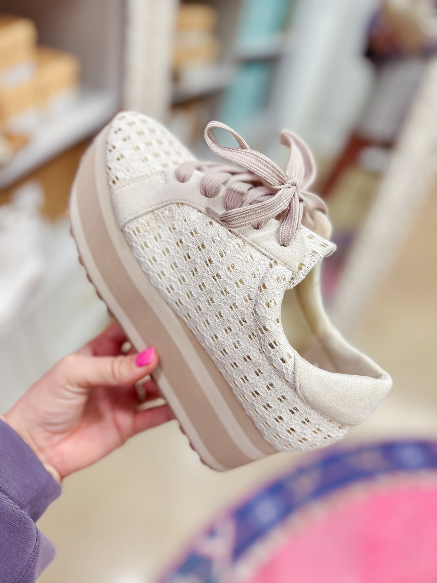 Tarryn Sneaker