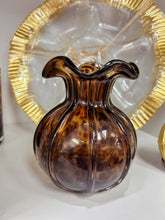 Load image into Gallery viewer, Ruffled Tortoise Vase
