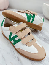 Load image into Gallery viewer, Vintage Havana 3 Strap White/Green Sneaker
