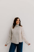 Load image into Gallery viewer, Colorblock Turtle Neck Sweater
