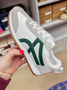 Kaylyn Sneaker