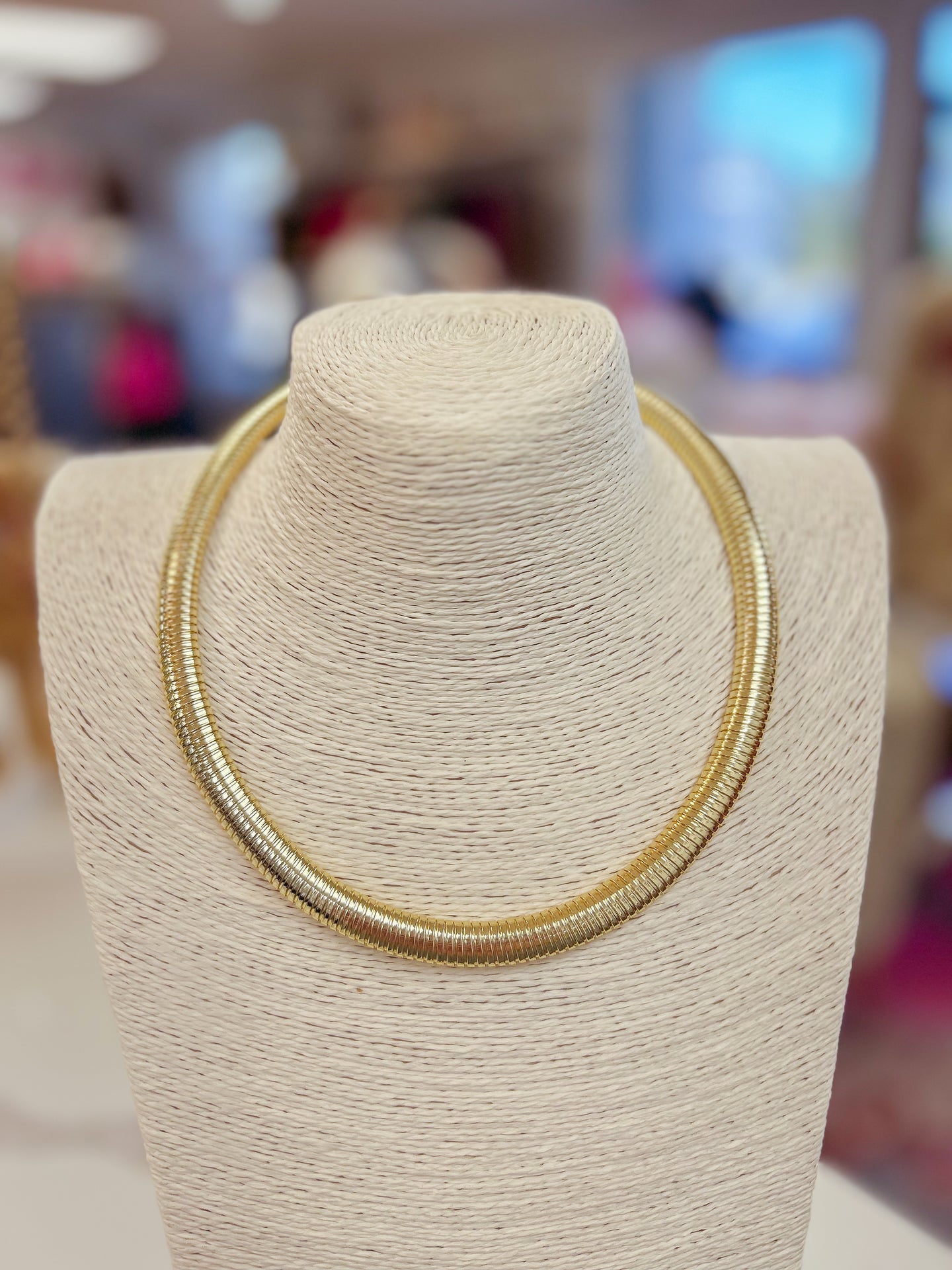 Omega Chain Choker