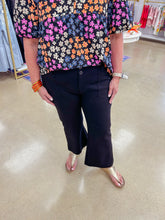 Load image into Gallery viewer, Viva Flare Pants - Plus Size
