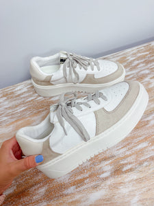 Shay Sneaker - White
