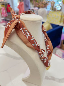Tangled in Love Scarf Necklace - Brown