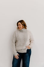 Load image into Gallery viewer, Colorblock Turtle Neck Sweater
