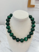 Load image into Gallery viewer, Holly Chunky Necklace
