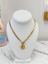Load image into Gallery viewer, Chansuttpearls Lila Necklace
