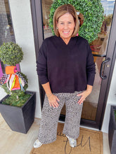Load image into Gallery viewer, Bev Sweater - Black
