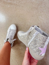 Load image into Gallery viewer, Rooney Sneaker - Pearl Glitter
